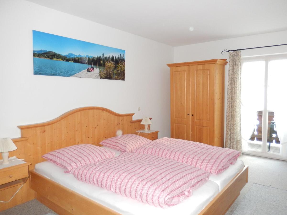 Bauernhaus Jocher Krün Esterno foto
